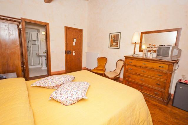 La Locanda Del Borgo Pietralunga  Bilik gambar